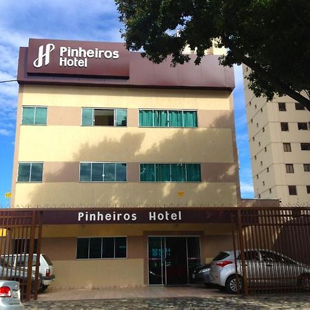 Pinheiros Hotel Goiânia Exteriör bild